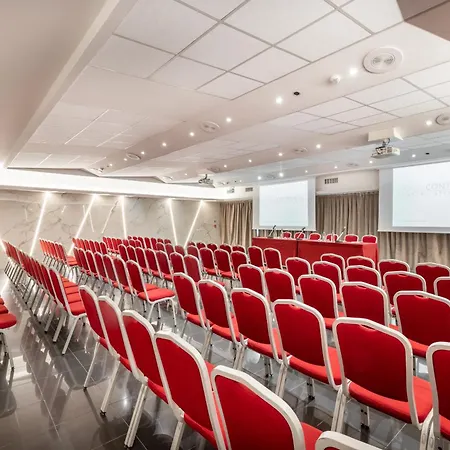 Szálloda Continental 4*