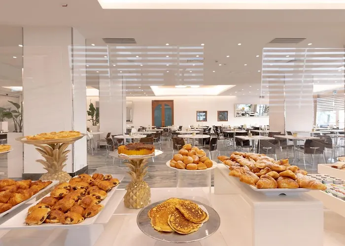 Continental Hotel 4*