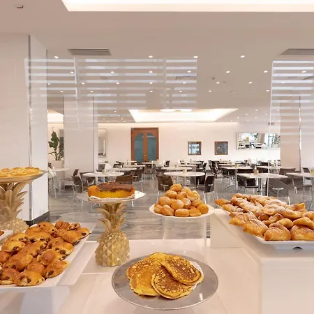 Continental Hotel 4*