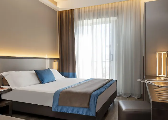 Continental Римини