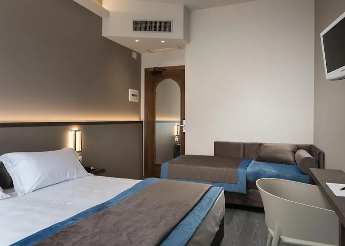 Continental リミニ