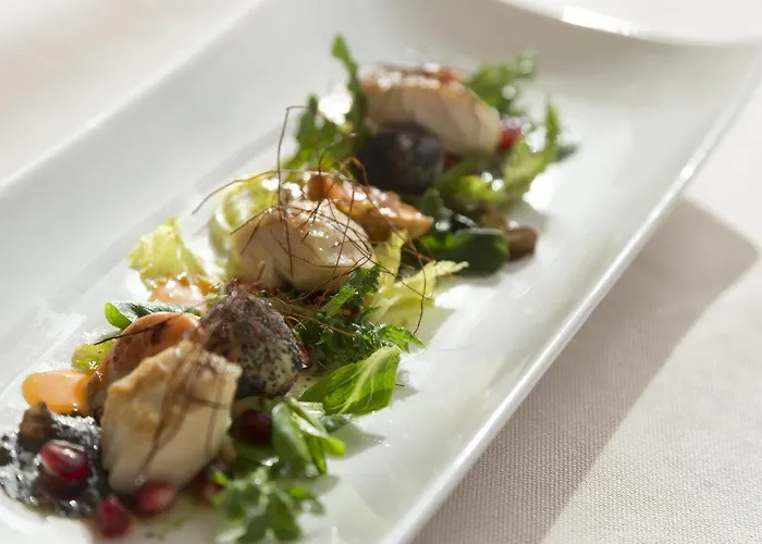 Отель Continental