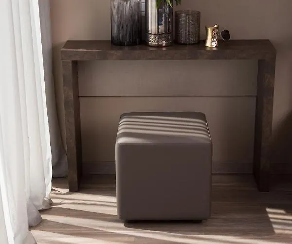 Continental リミニ