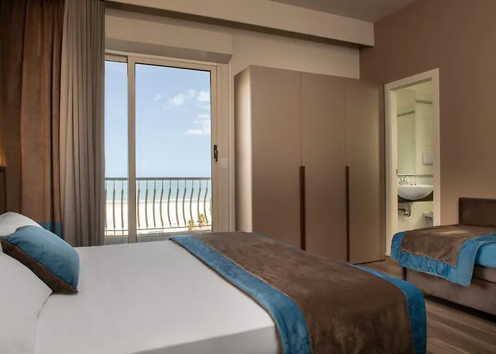 Continental リミニ