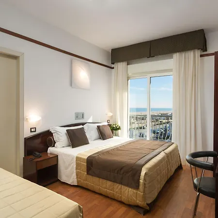Szálloda Continental 4*