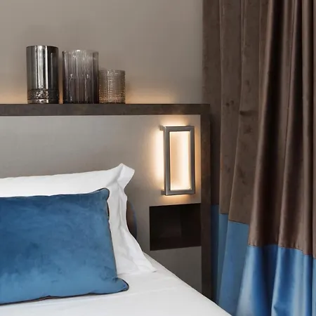 Continental 4* ريميني