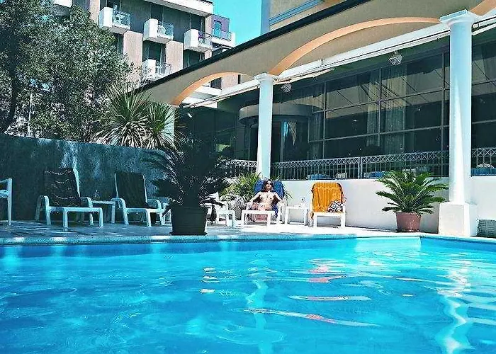 Continental Отель Римини